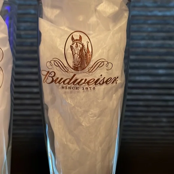 2 vintage Budweiser Pilsner glasses - Picture 2 of 6
